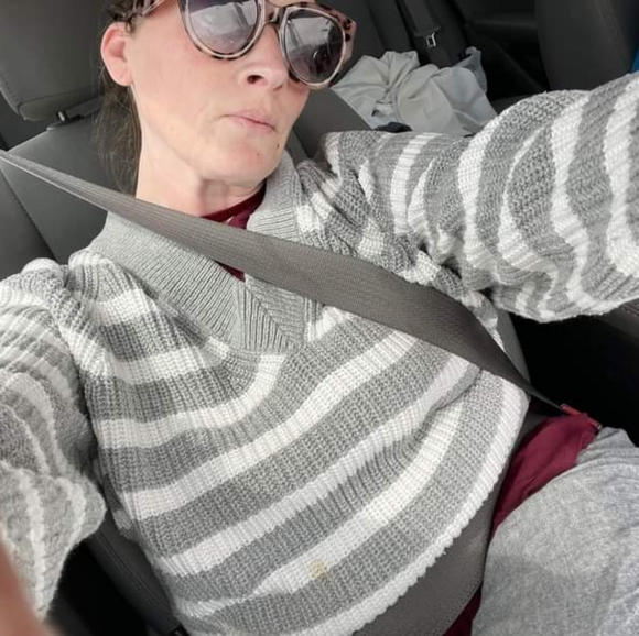 Meet your Posher, Tara - Picture 3 of 4